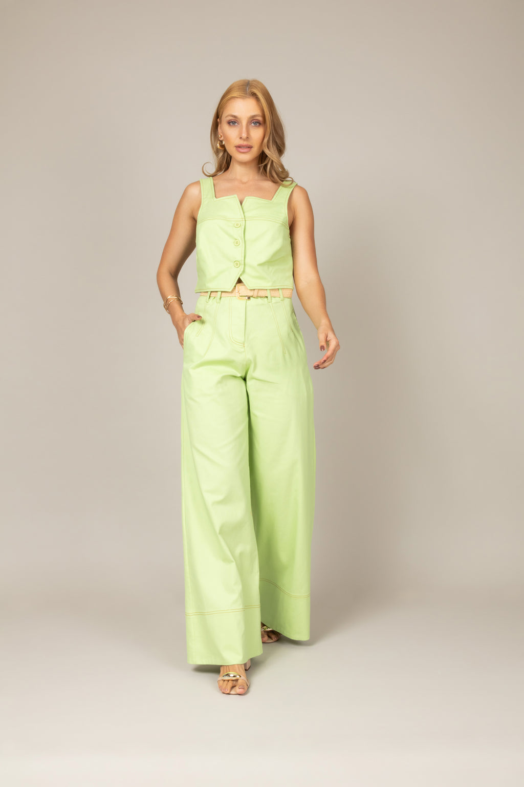 Conjunto cropped e calça wide