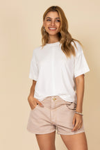 Blusa básica com detalhe de pesponto