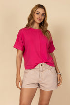 Blusa básica com detalhe de pesponto