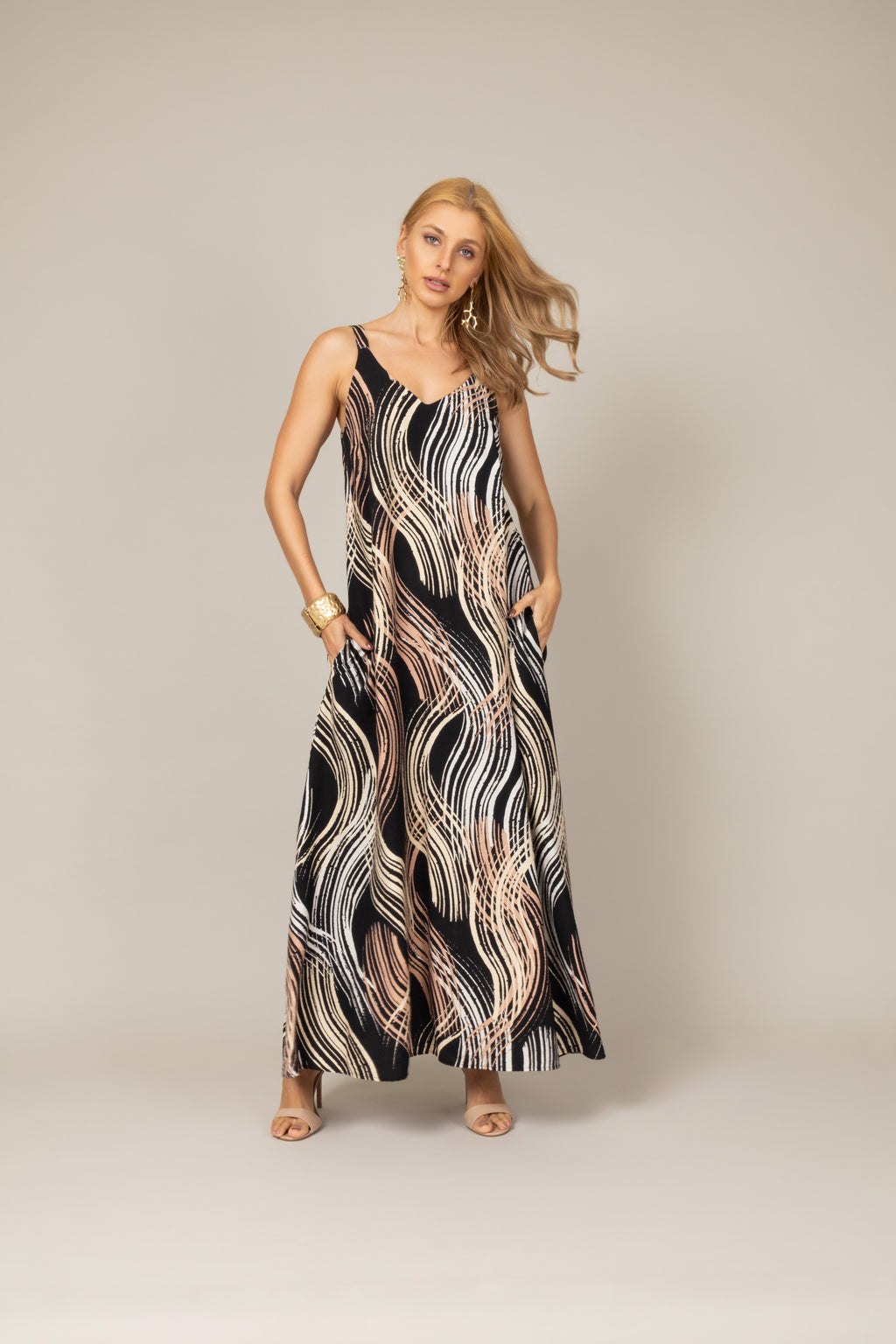 Vestido longo estampado waves