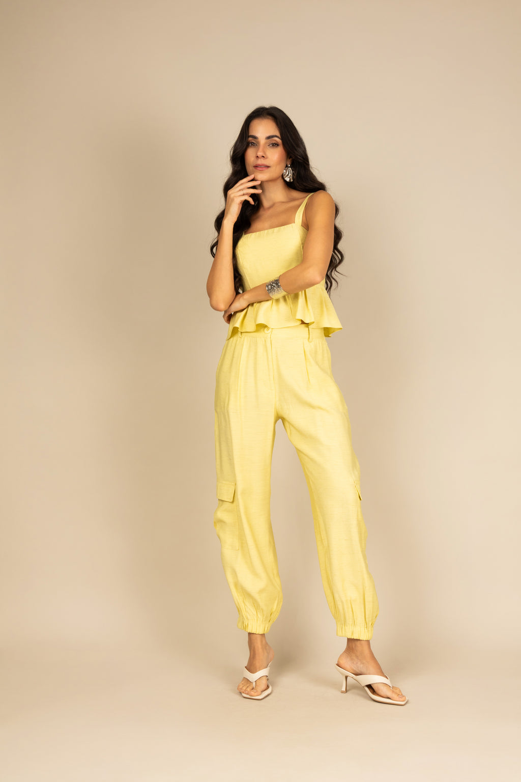 Conjunto calça e top peplum