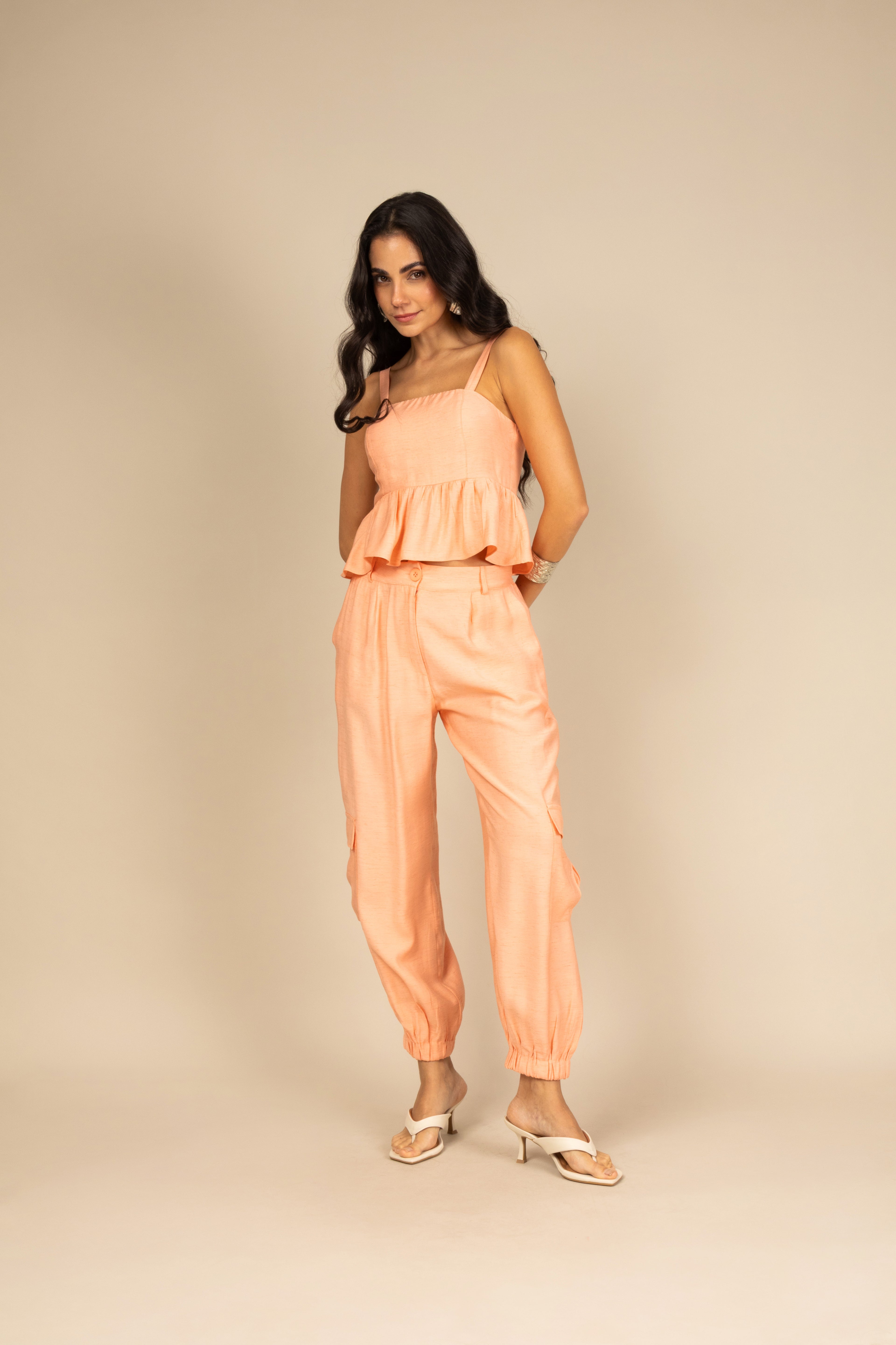 Conjunto calça e top peplum