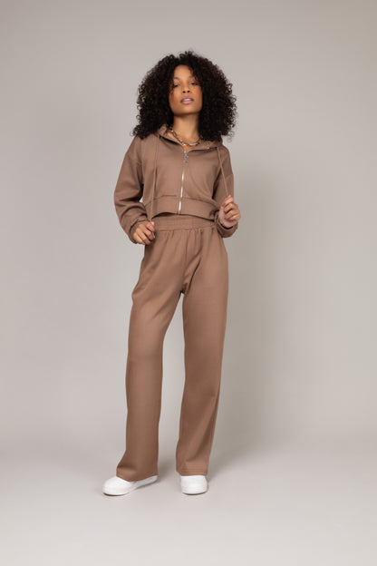 Conjunto jaqueta cropped com calça