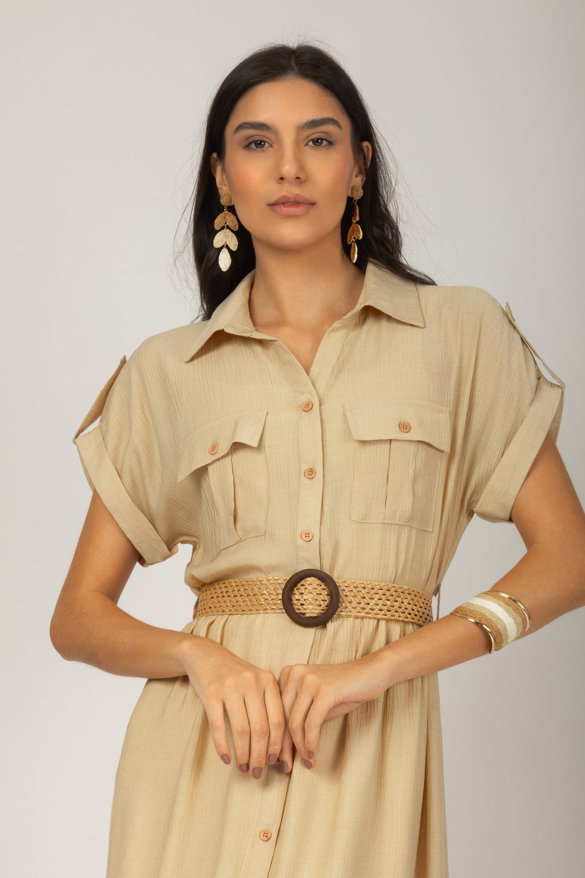 Vestido midi chemise com cinto