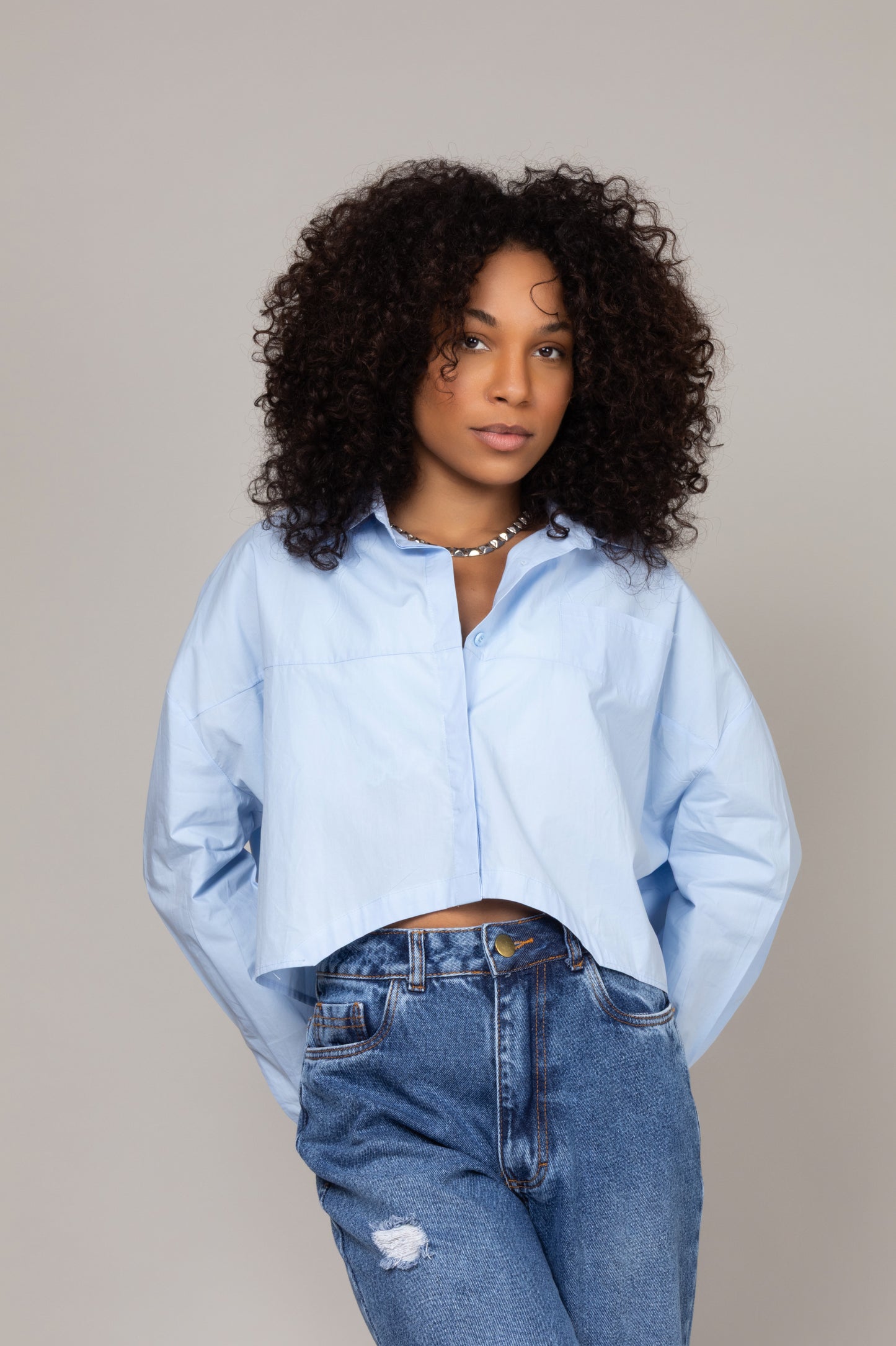 Camisa cropped oversized