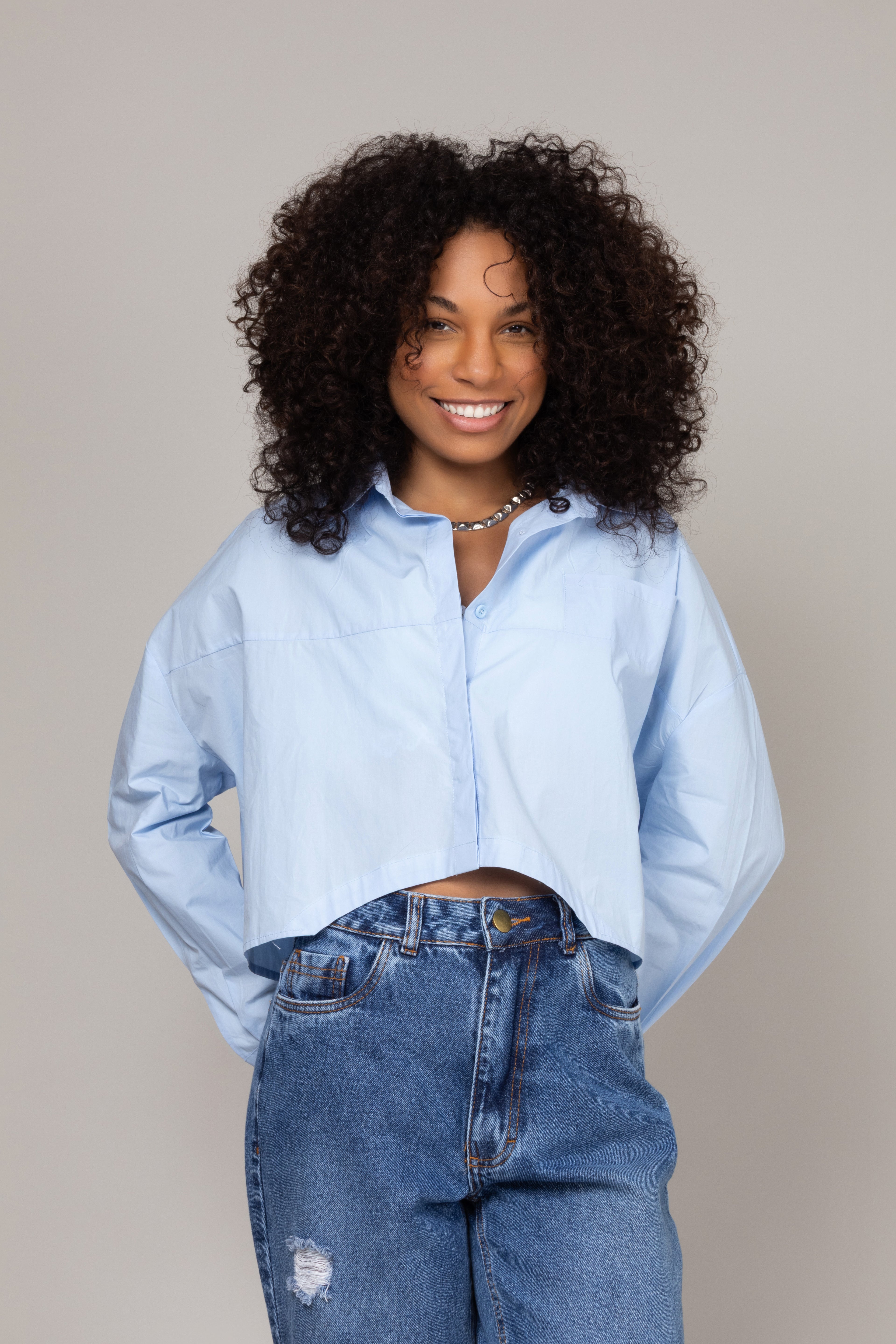 Camisa cropped oversized