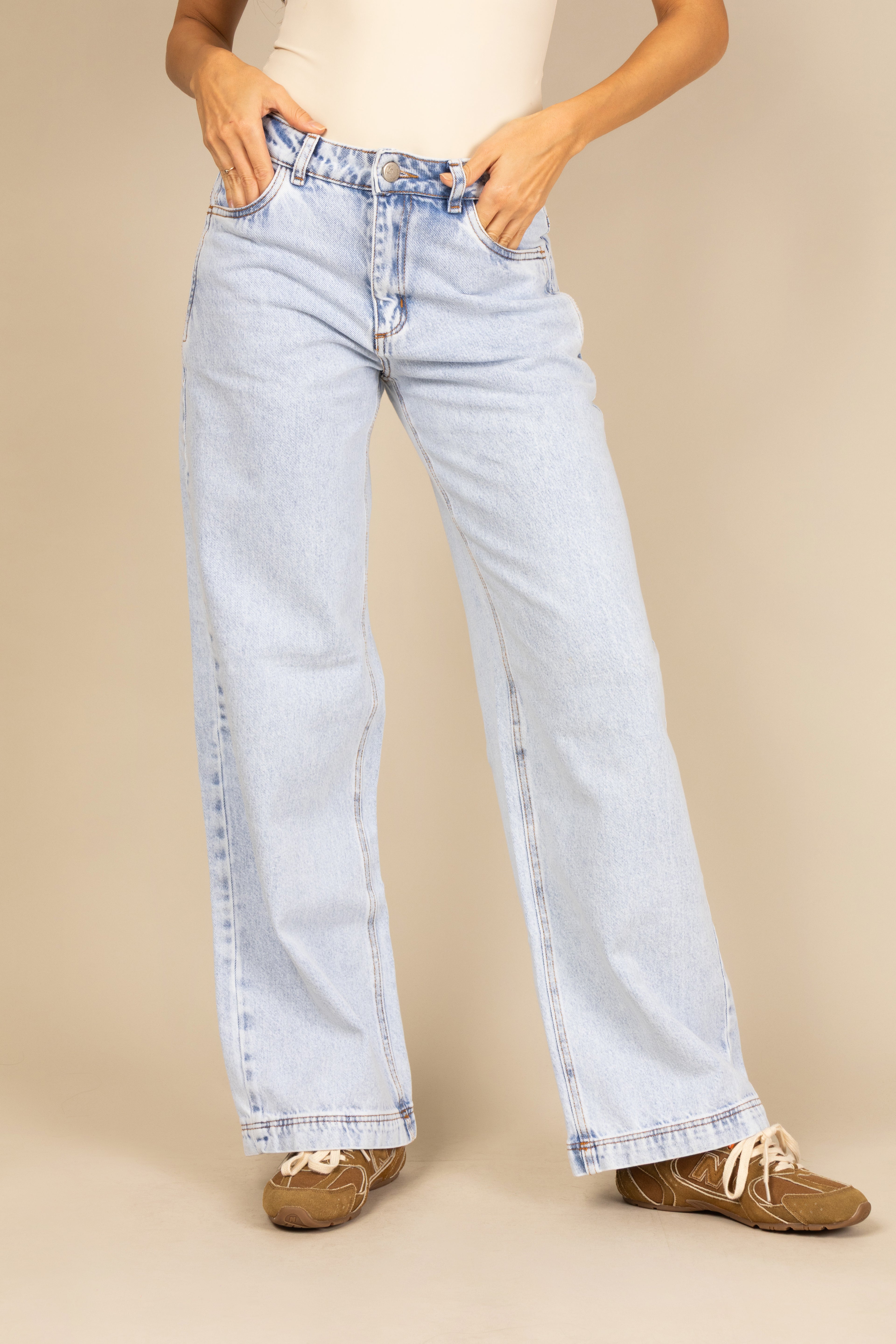 Calça boyfriend sarja
