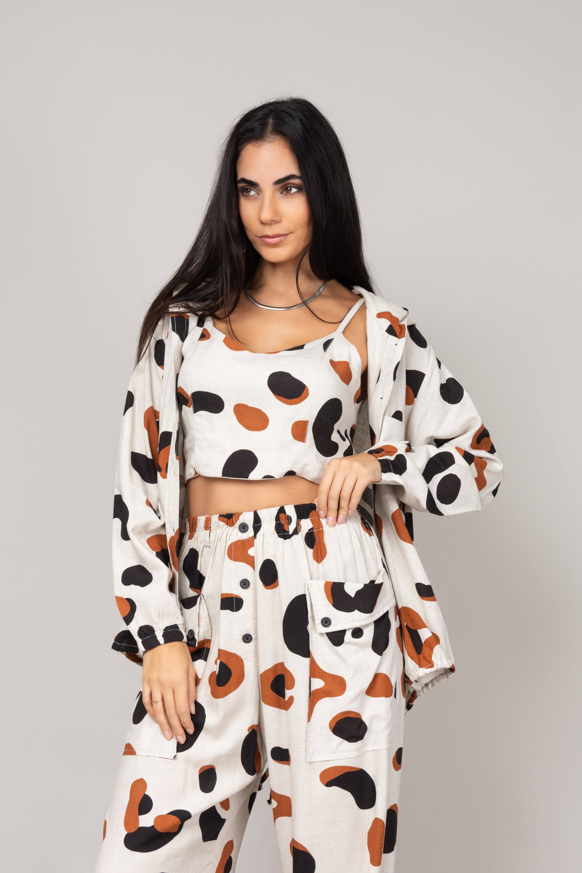Conjunto de top e calça estampado