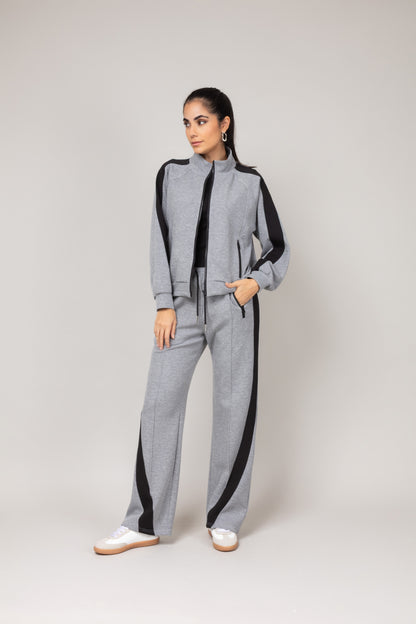 Conjunto de agasalho moderno