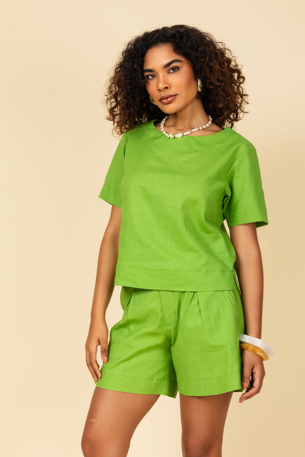 Conjunto linho com blusa e short
