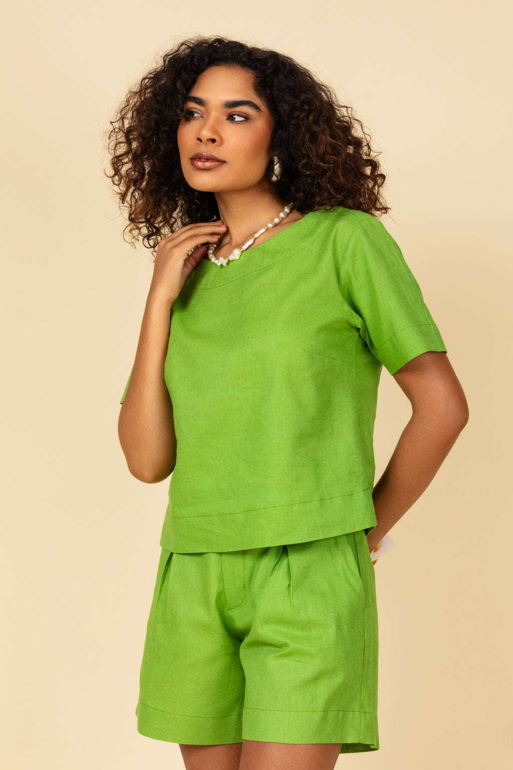 Conjunto linho com blusa e short