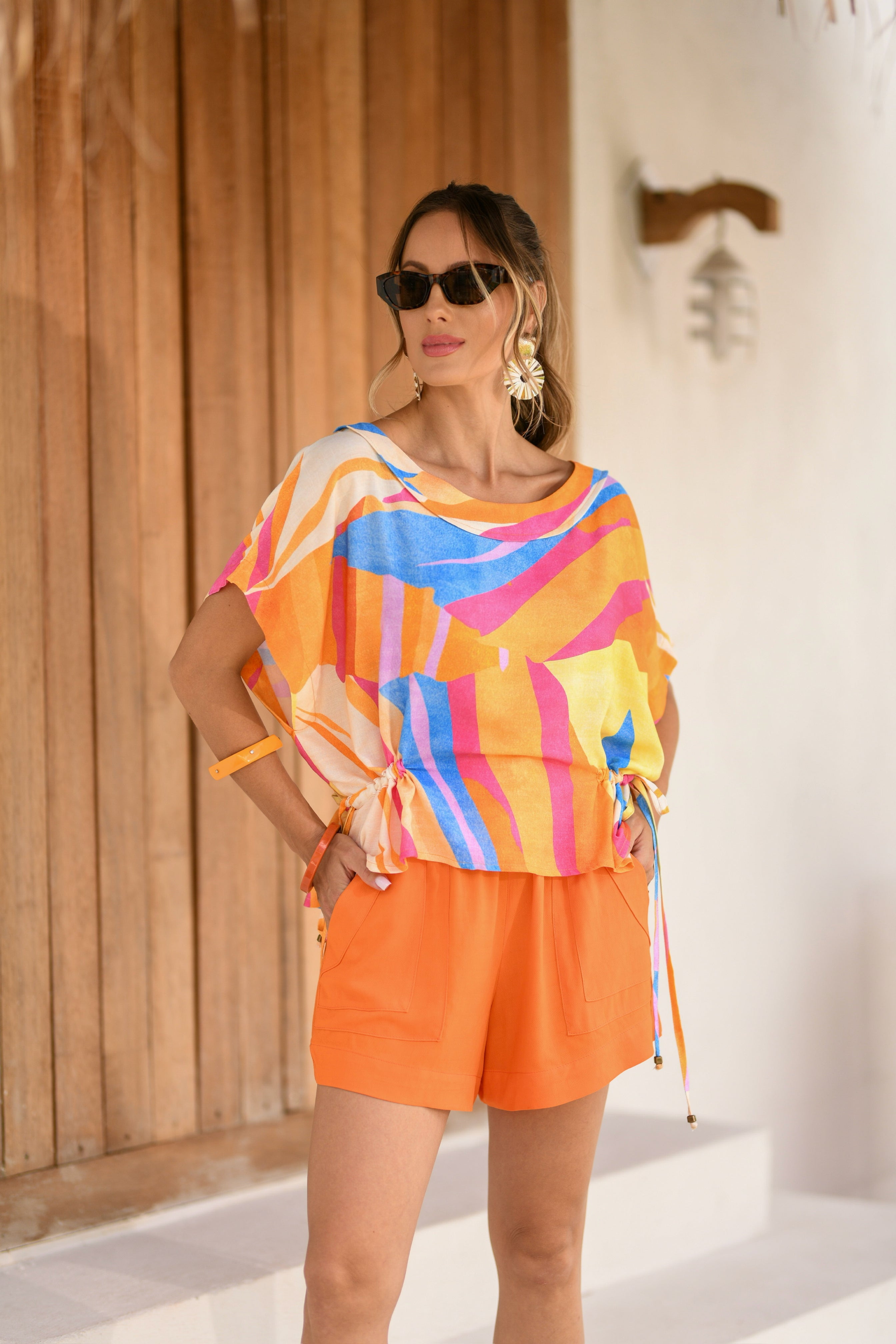 Short com detalhe no bolso em viscose