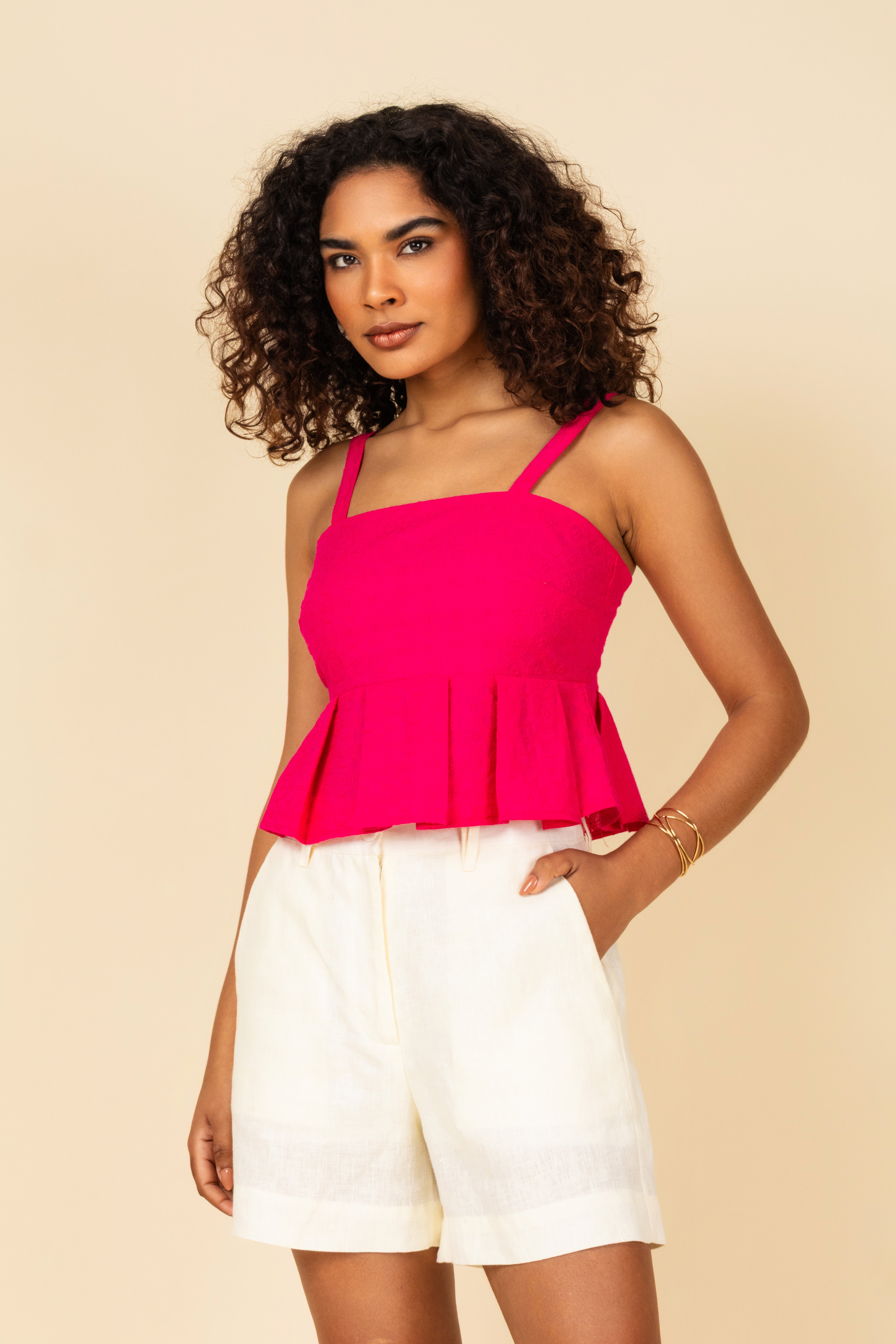 Cropped laise com babado