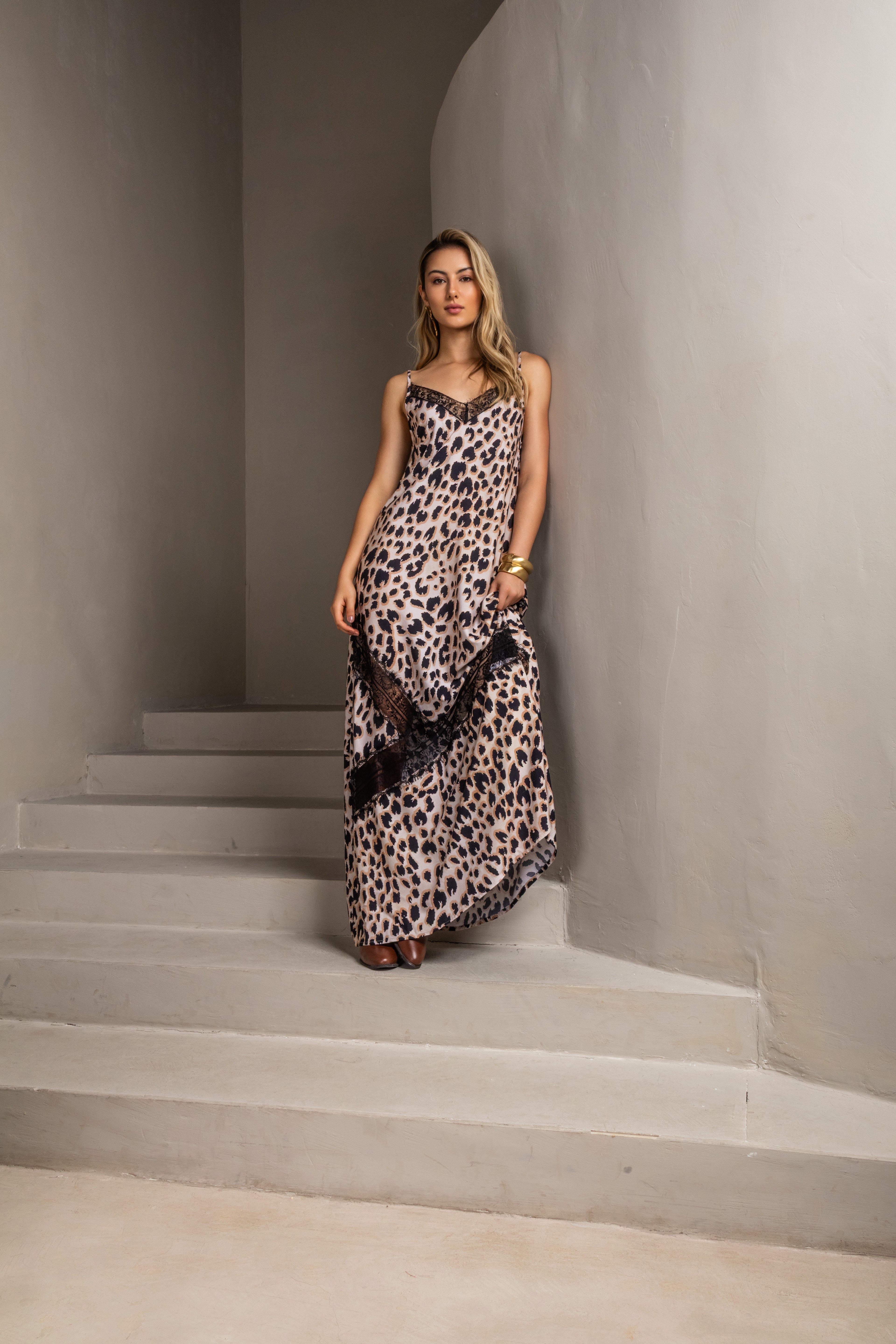 Vestido longo animal print