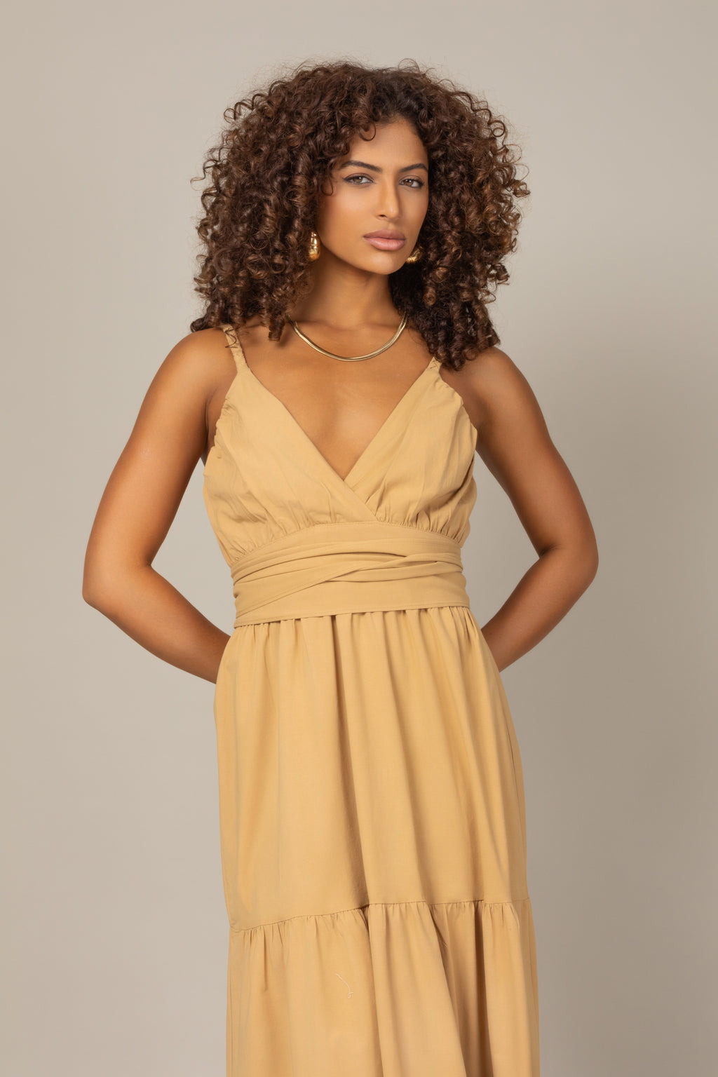 Vestido longo ardísia