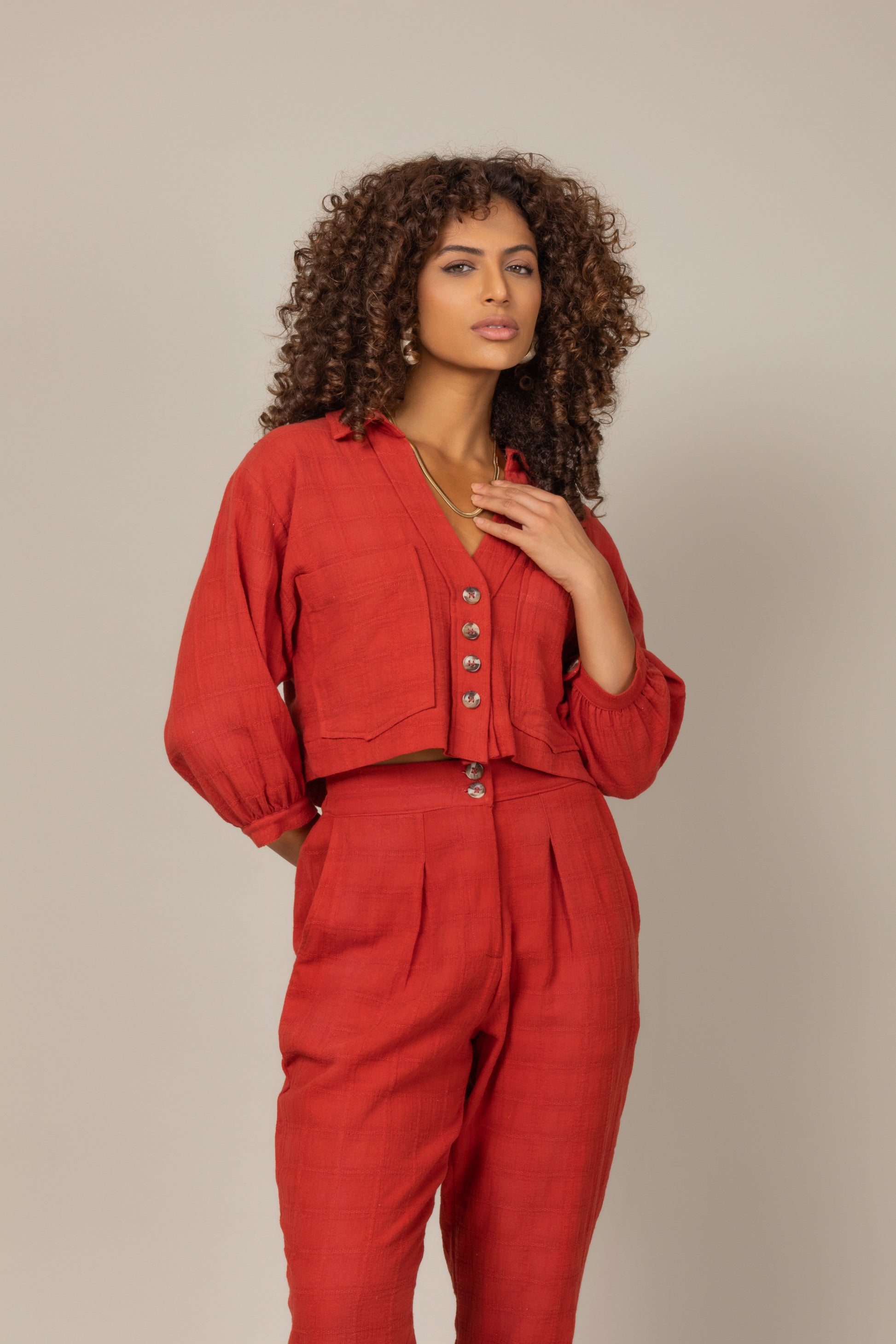 Conjunto leve em algodão de camiseta e calça