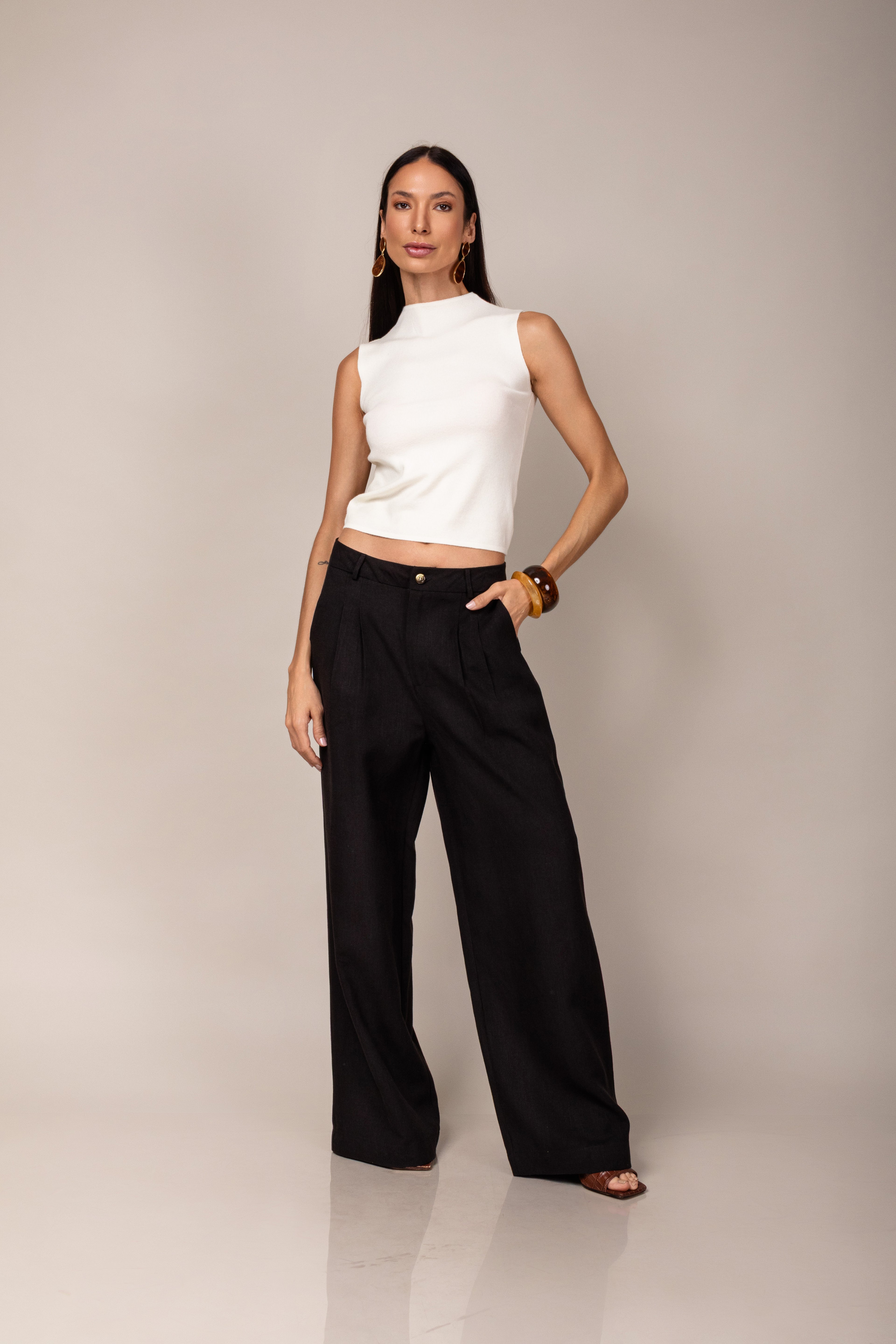 Calça pantalona de linho