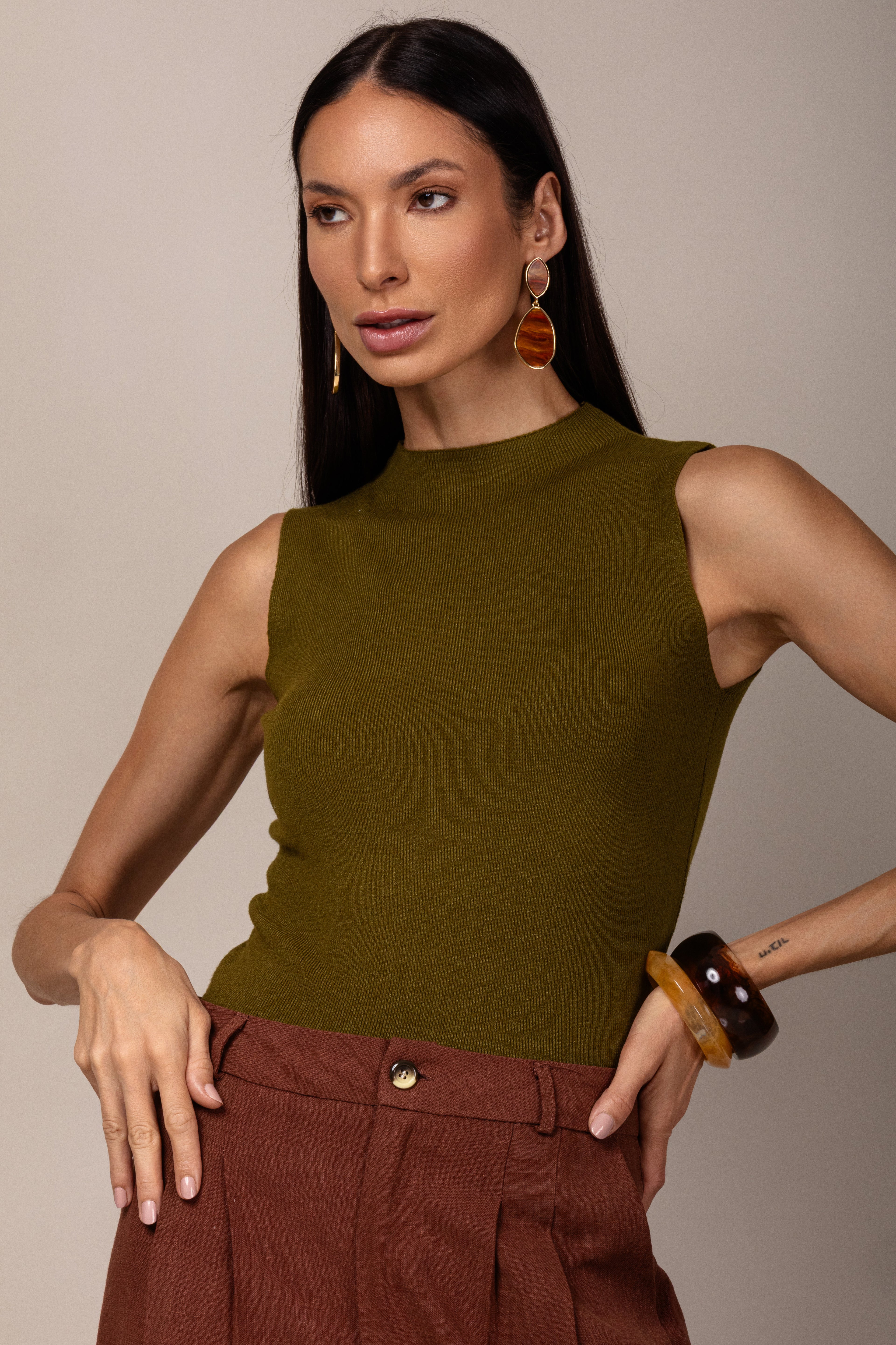 Blusa cashmere gola alta