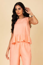 Regata Peplum e Calça Pantalona