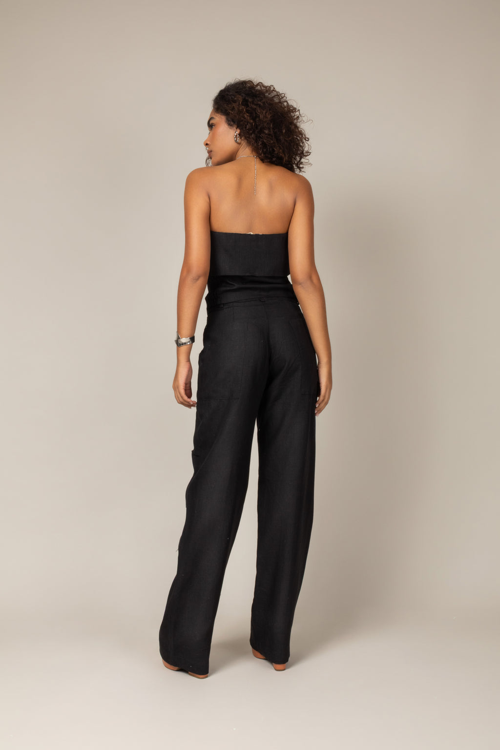 Conjunto cropped e calça pantalona