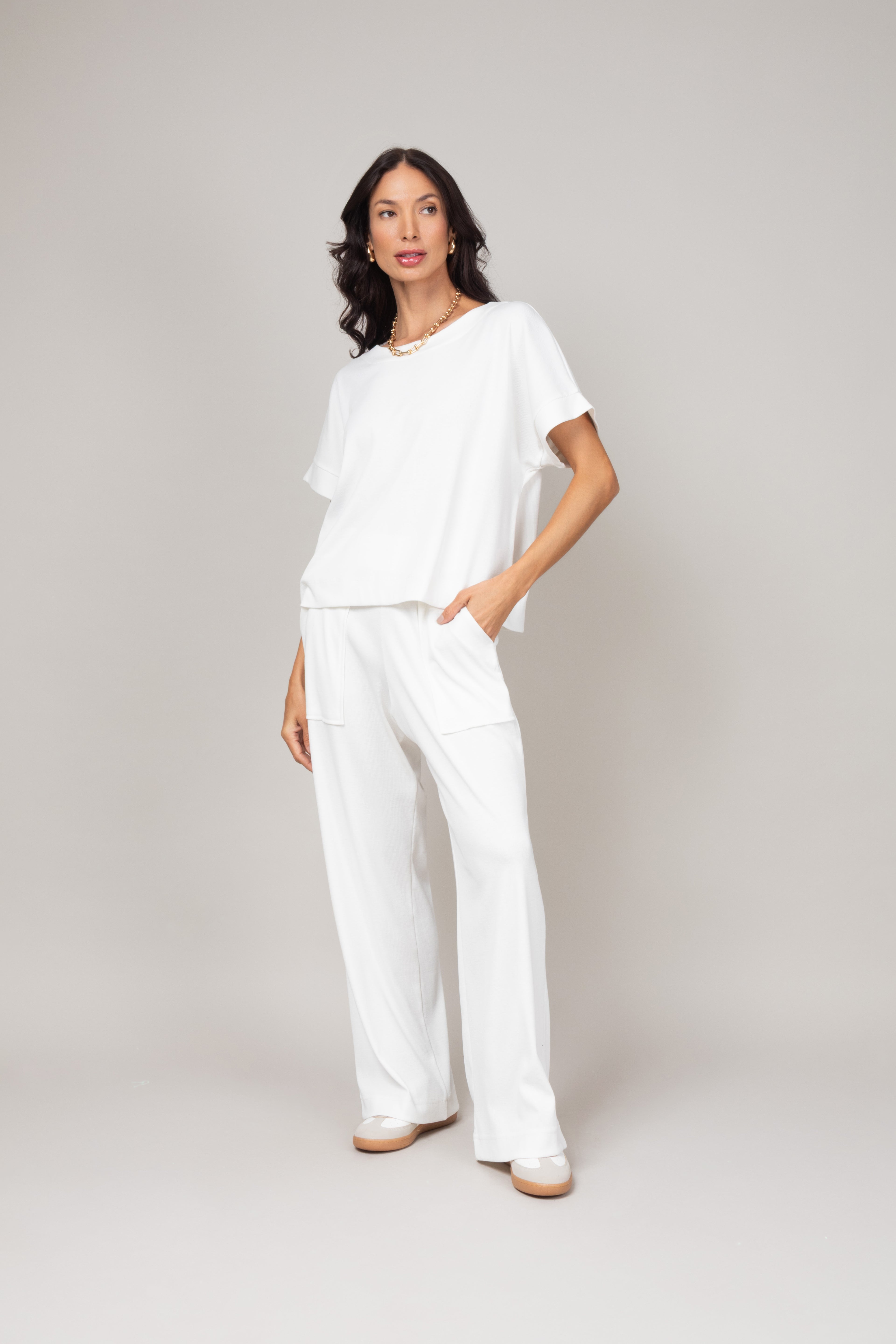 Conjunto de blusa e calça em malha