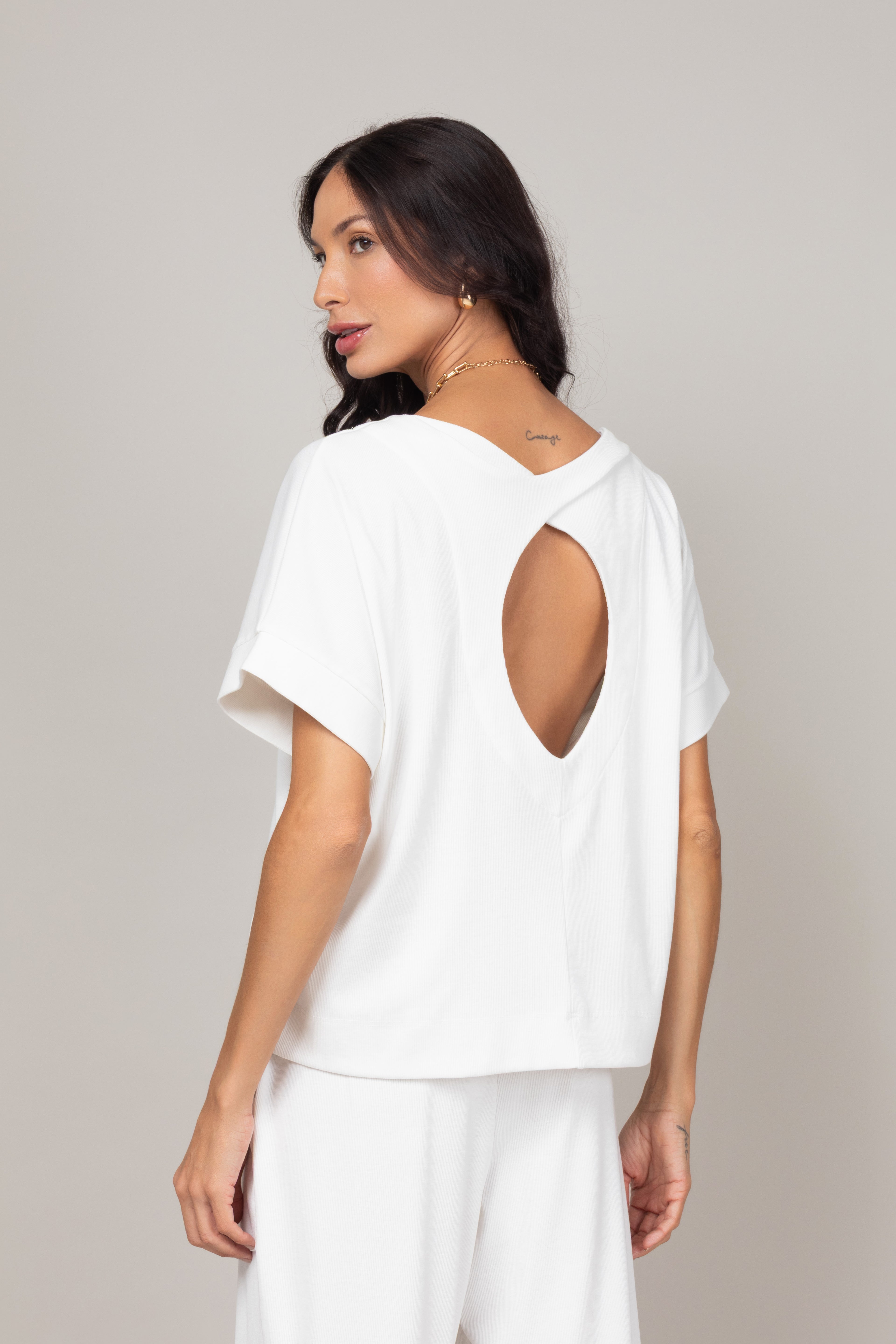 Conjunto de blusa e calça em malha