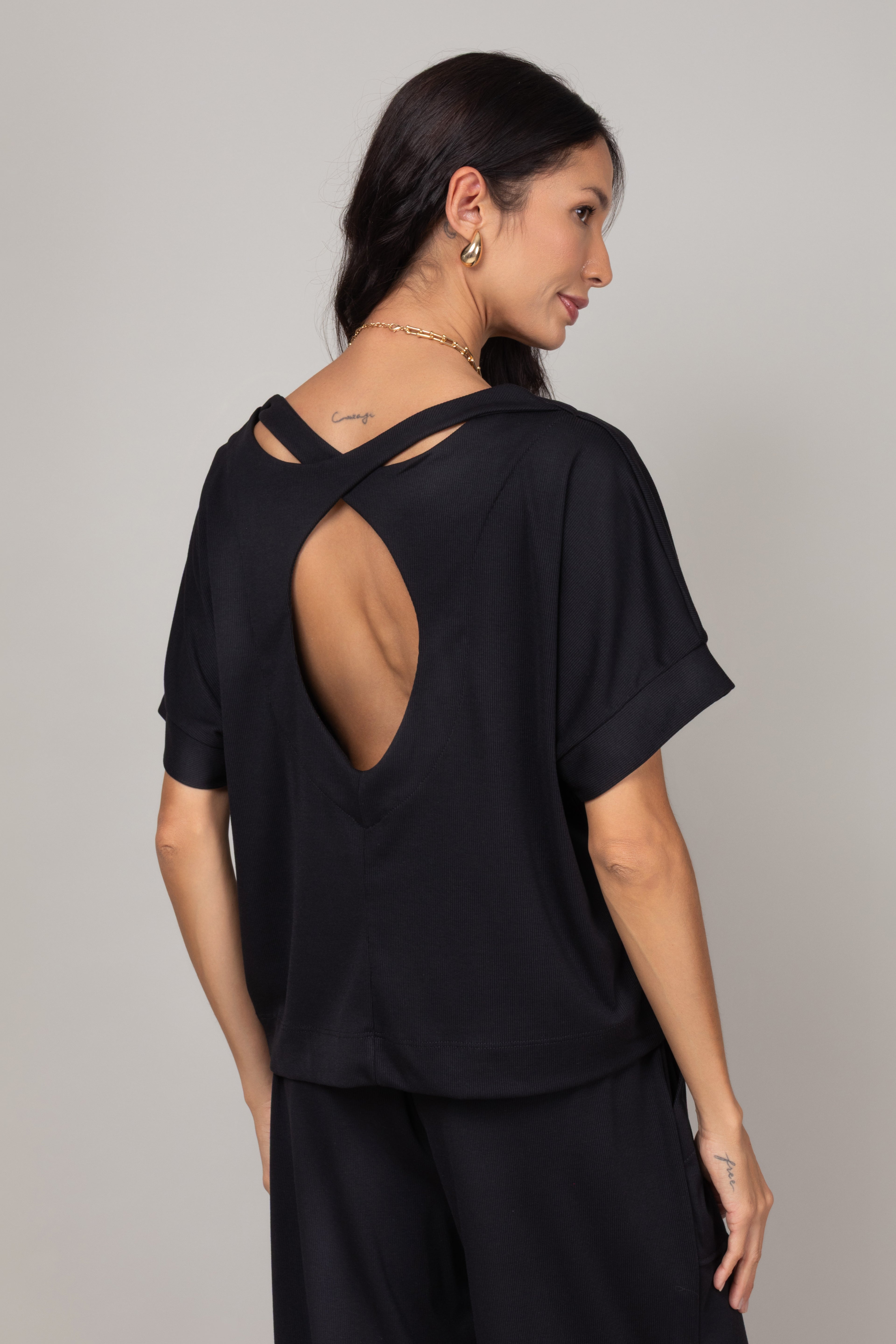 Conjunto de blusa e calça em malha
