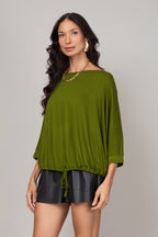 Blusa ampla com ajuste na barra