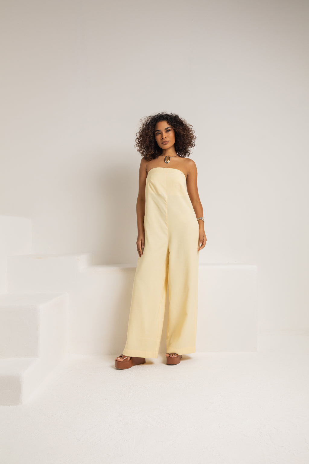 Macacão tomara que caia em viscose