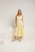 Vestido midi elegante com saia