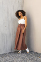 Vestido midi bicolor com alças