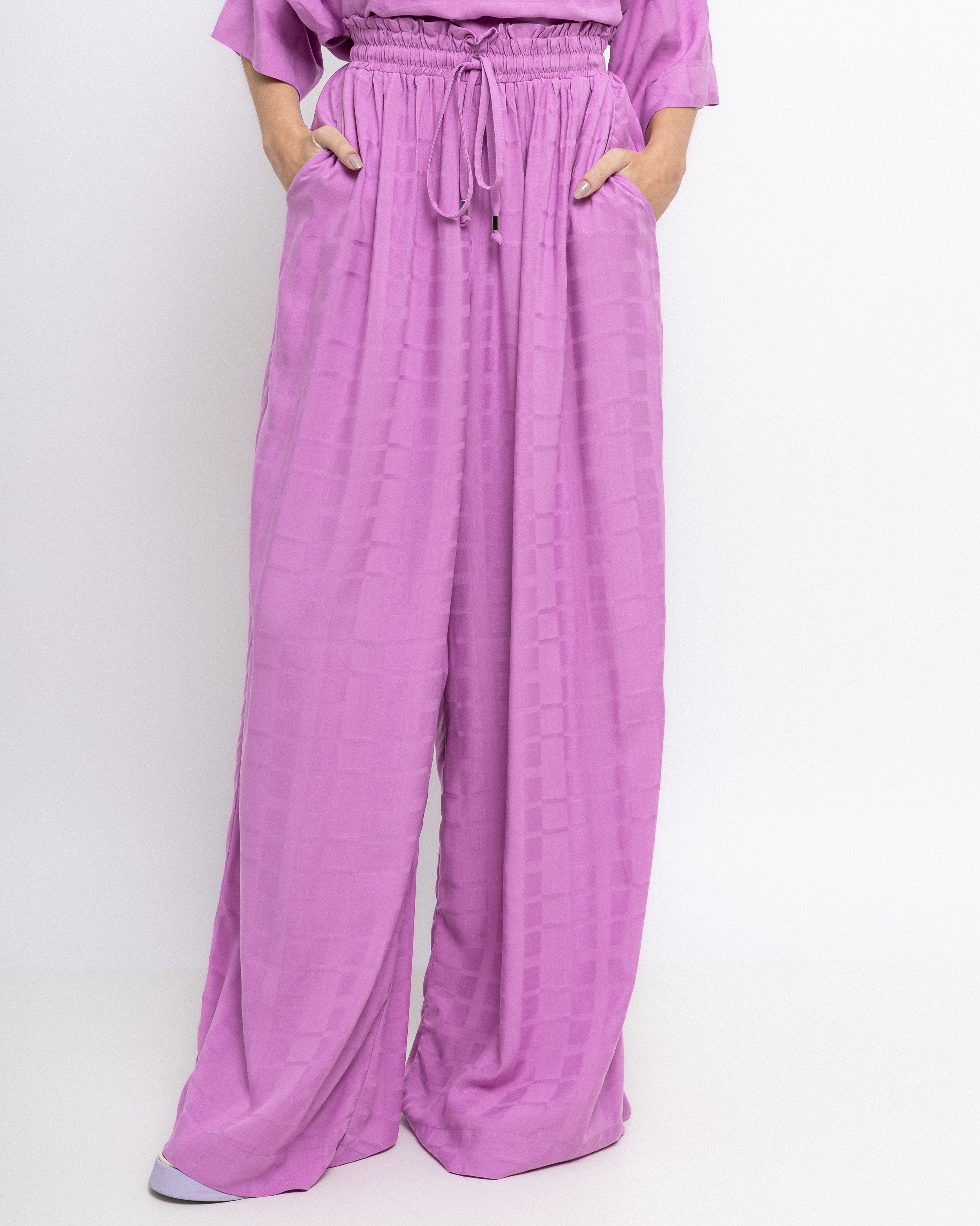Pantalona em viscose maquinetada