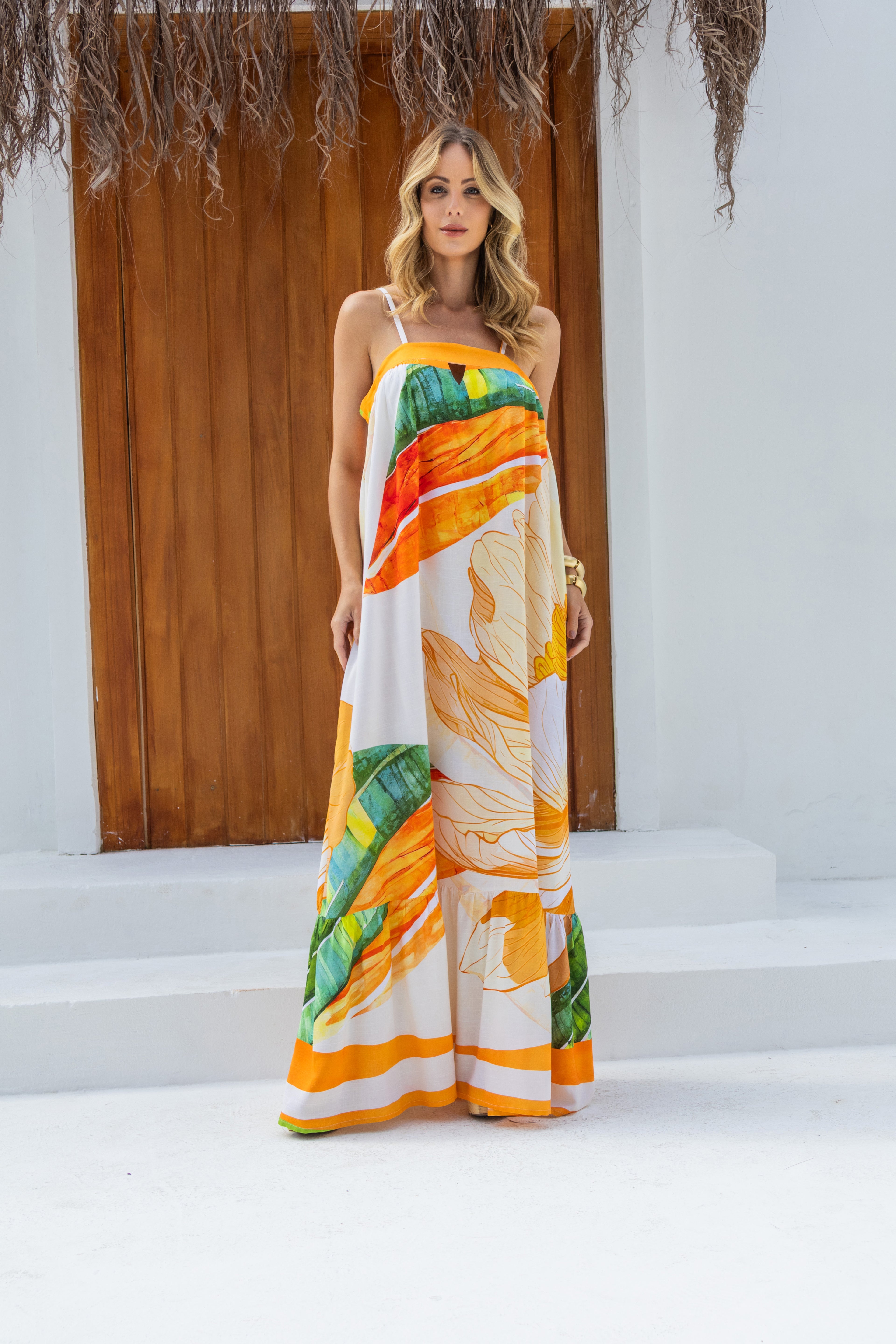 Vestido longo estampado tropical
