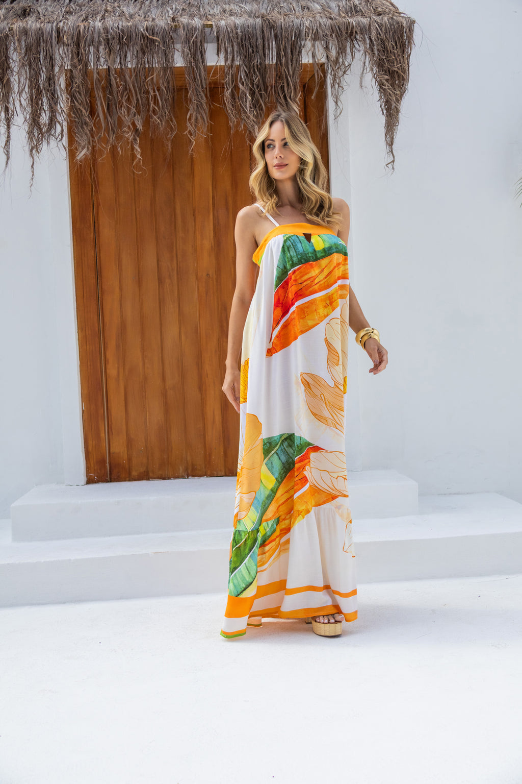 Vestido longo estampado tropical