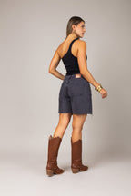 Bermuda jeans desfiada