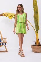 Conjunto de cropped e short saia