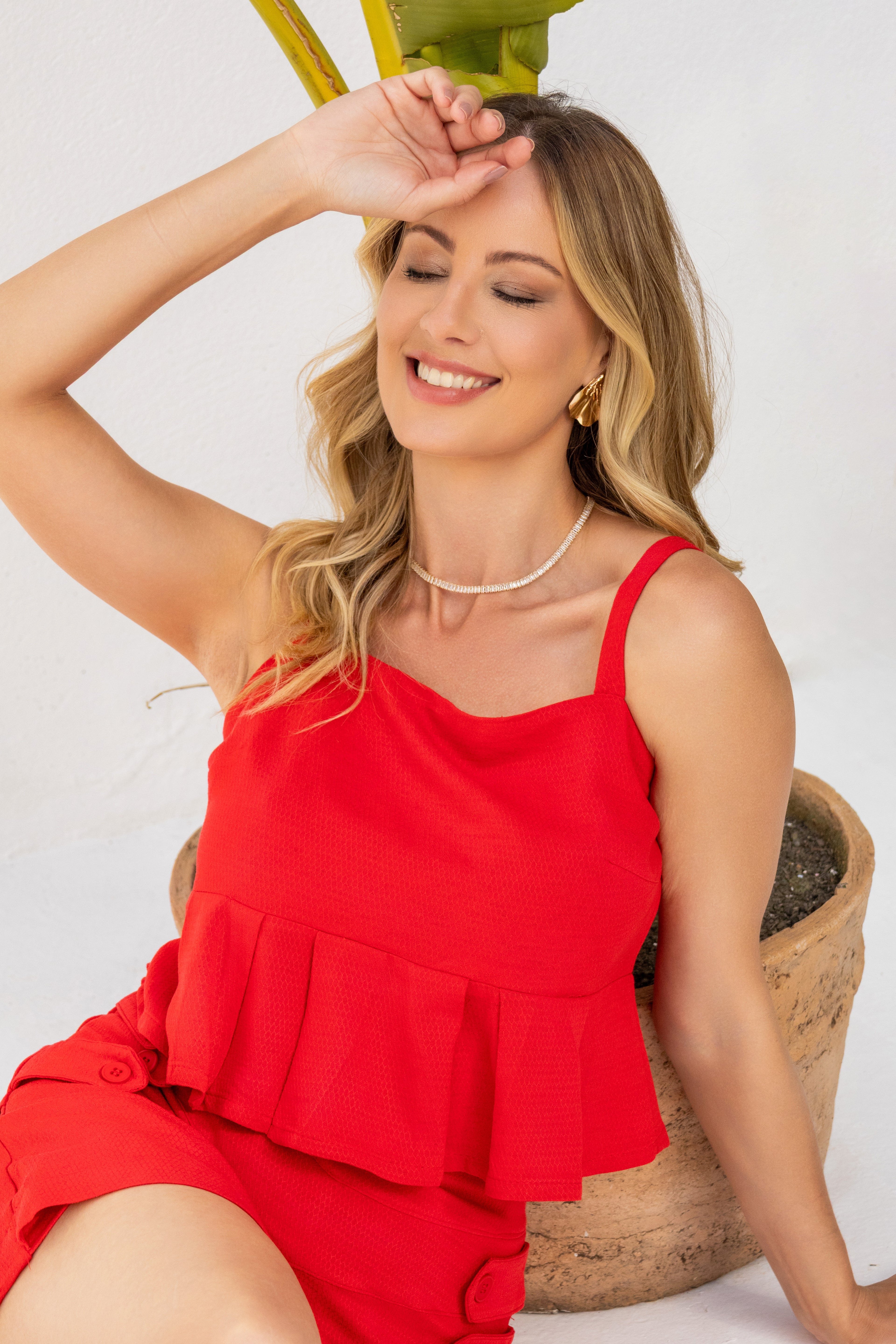 Cropped peplum em tecido texturizado