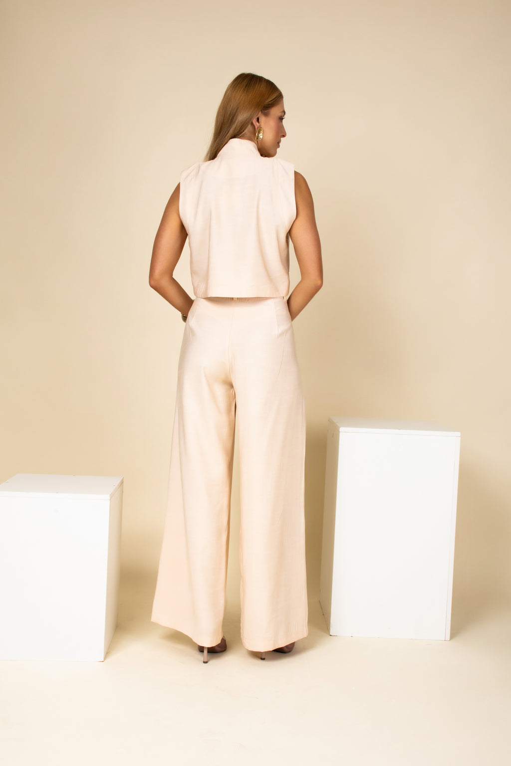 Conjunto com colete e calça alfaiataria