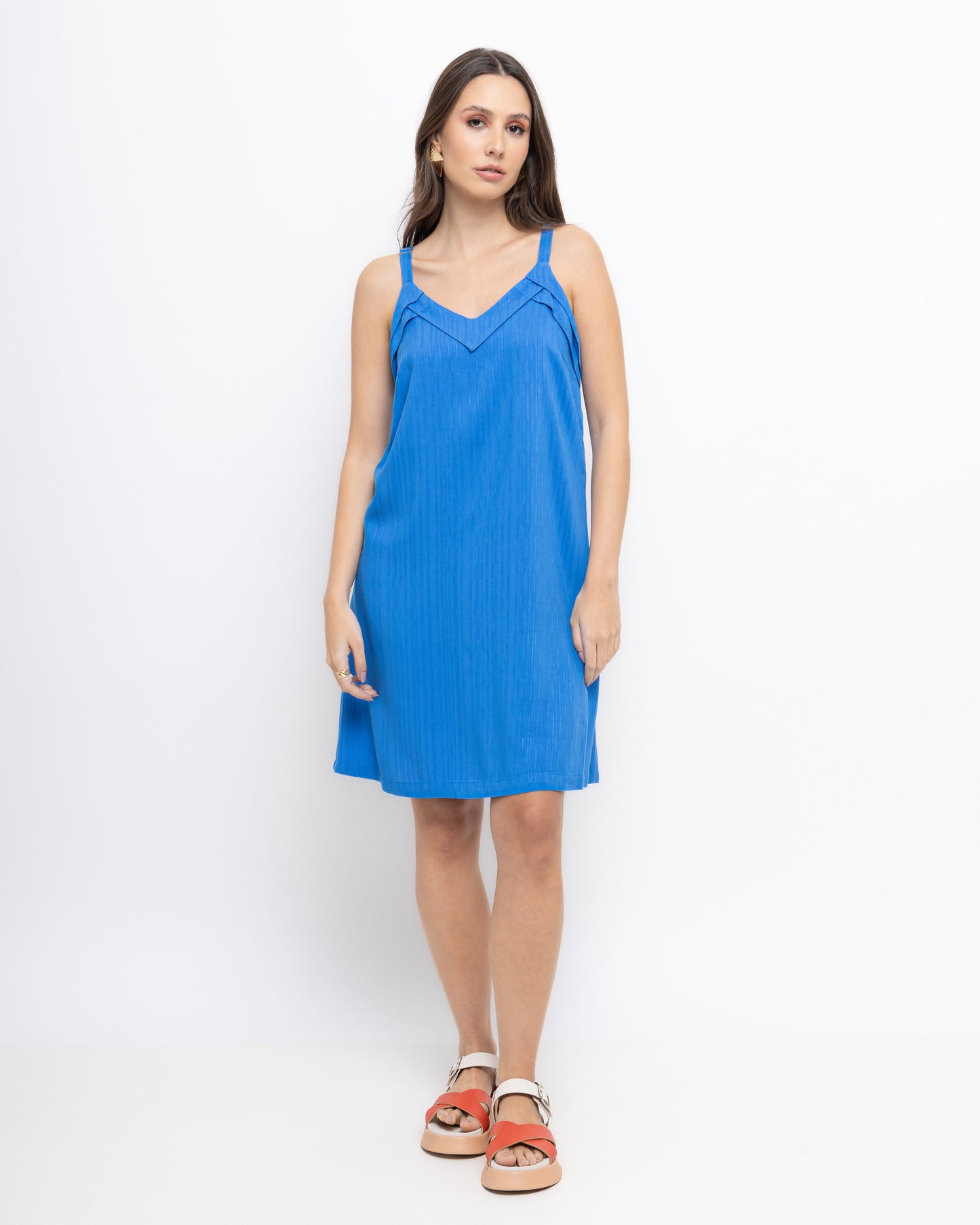 Vestido soltinho de regata em viscose