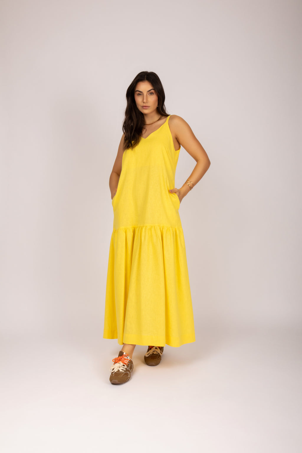 Vestido longo linho com babado