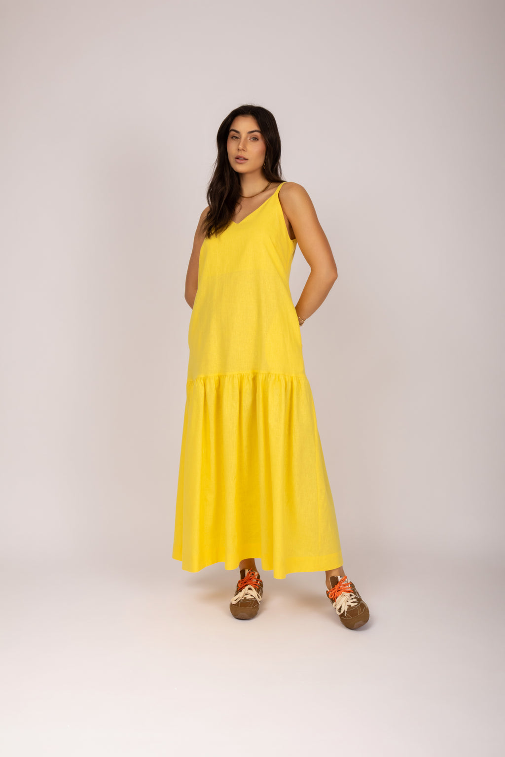 Vestido longo linho com babado