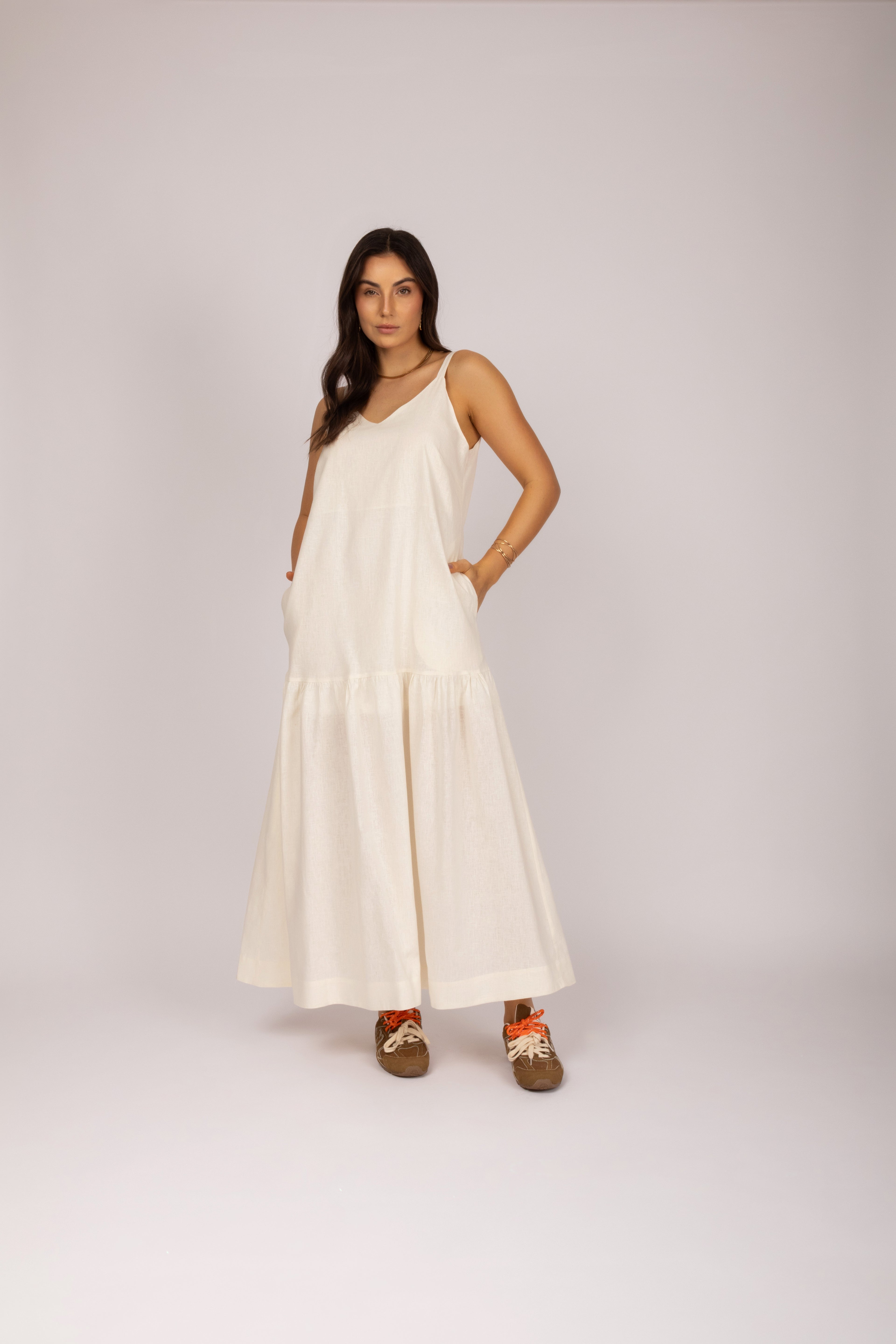 Vestido longo linho com babado