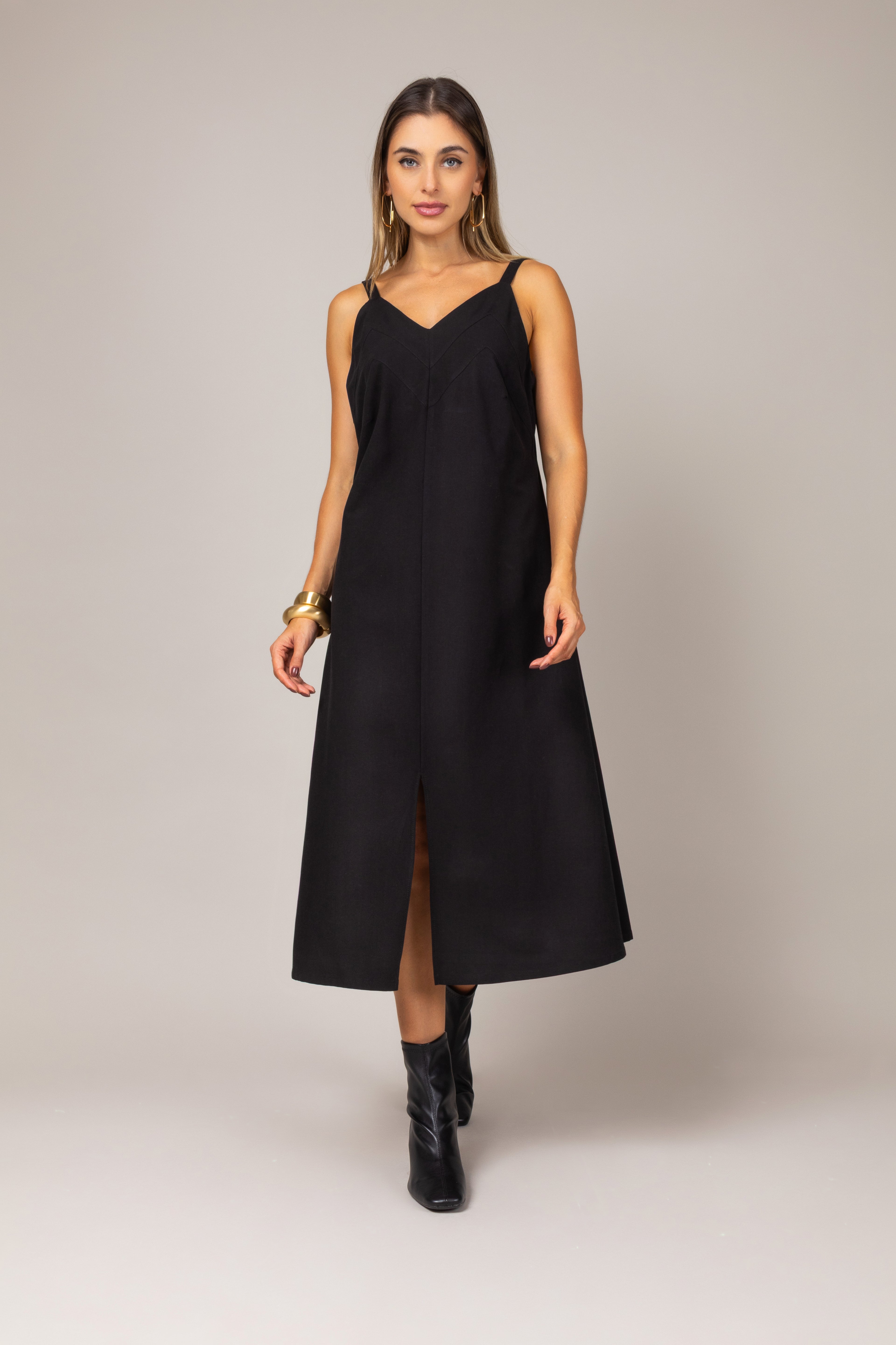 Vestido midi de alças