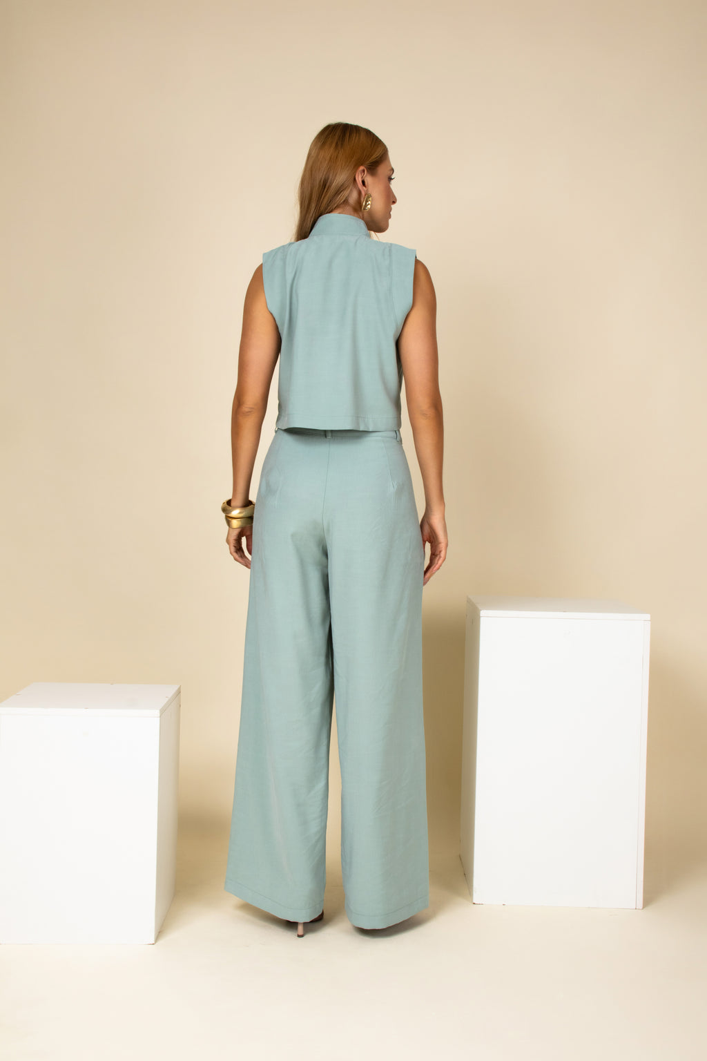 Conjunto com colete e calça alfaiataria