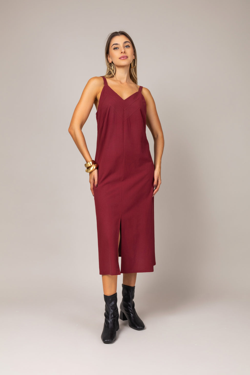 Vestido midi de alças