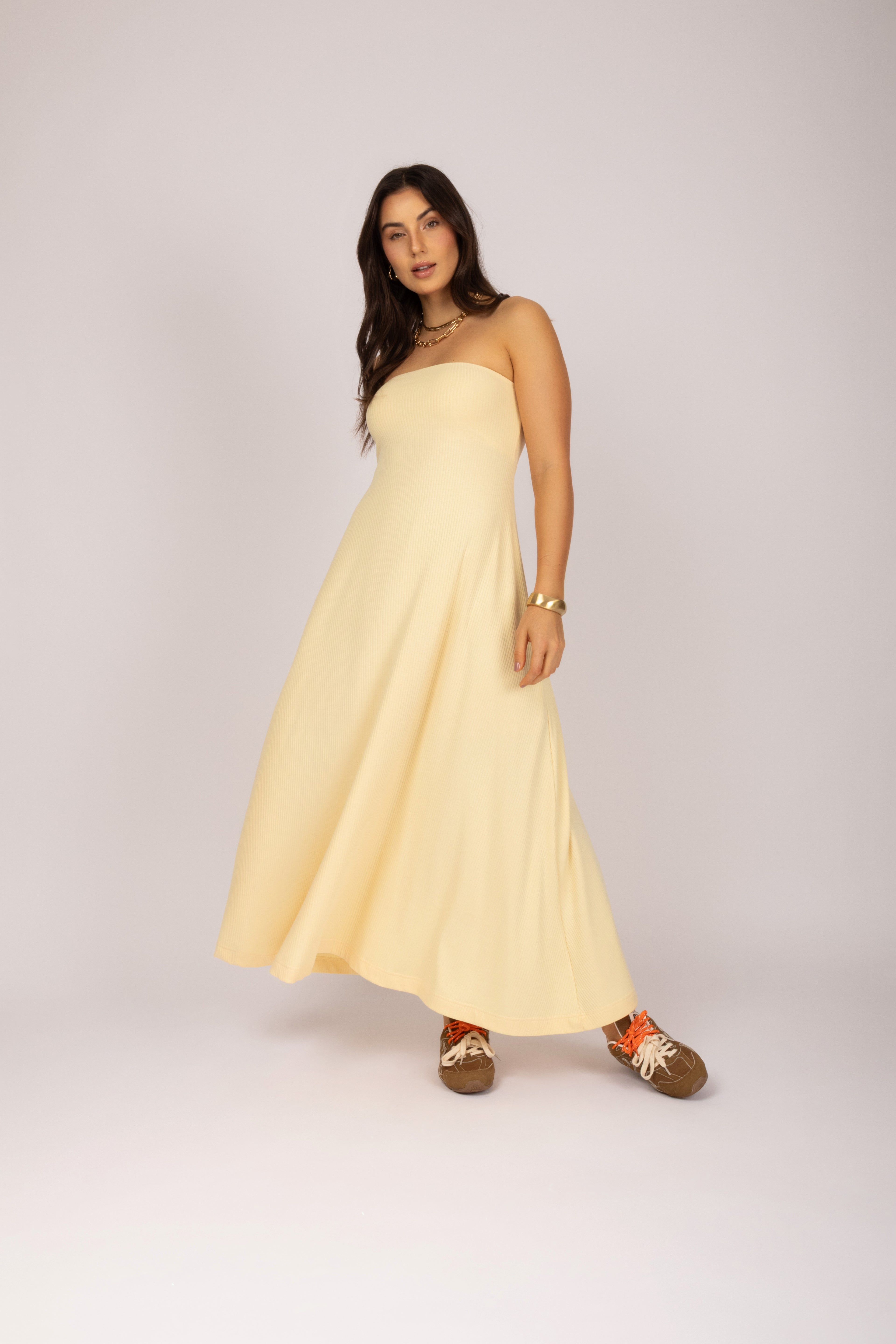 Vestido em malha sem alça