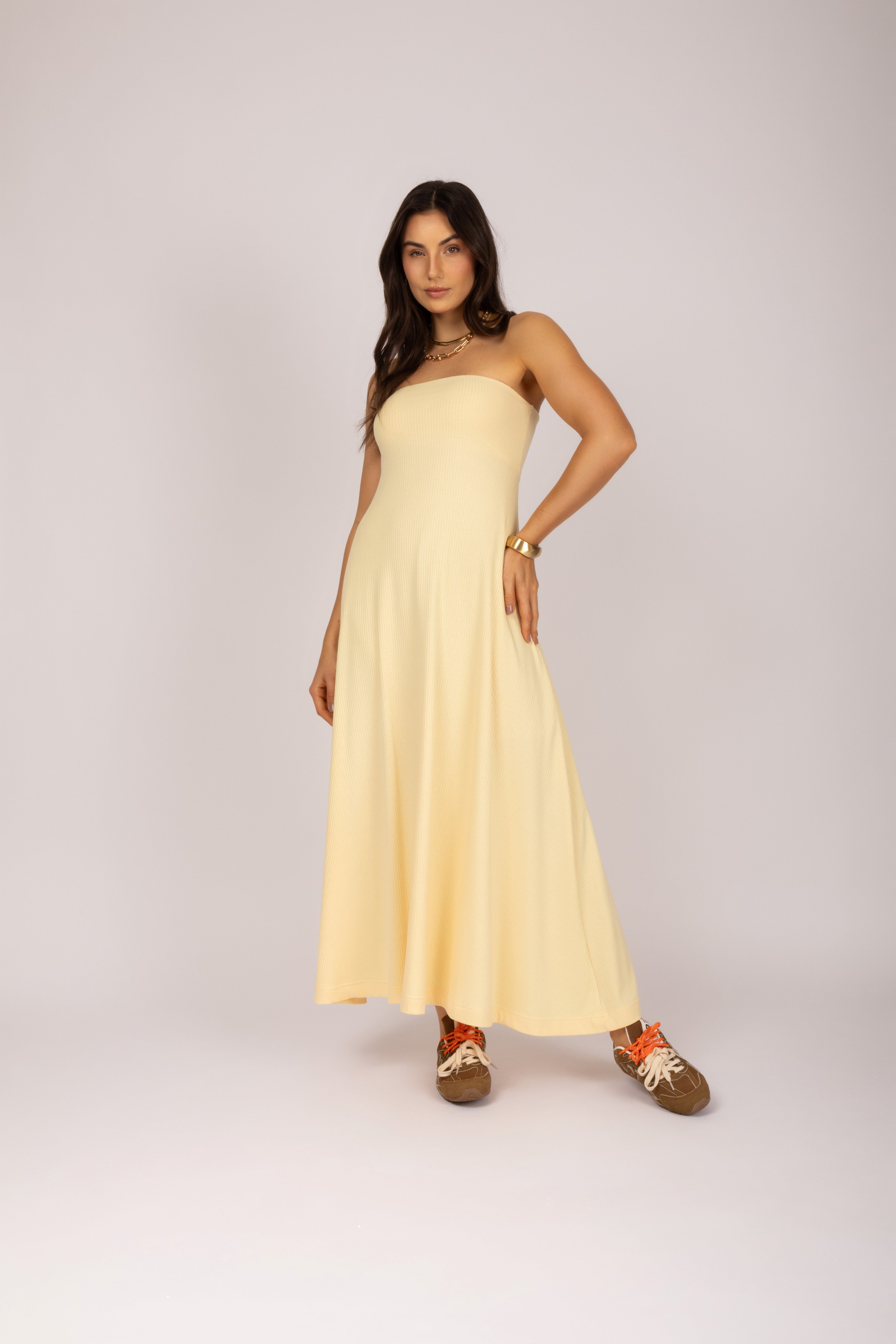 Vestido em malha sem alça