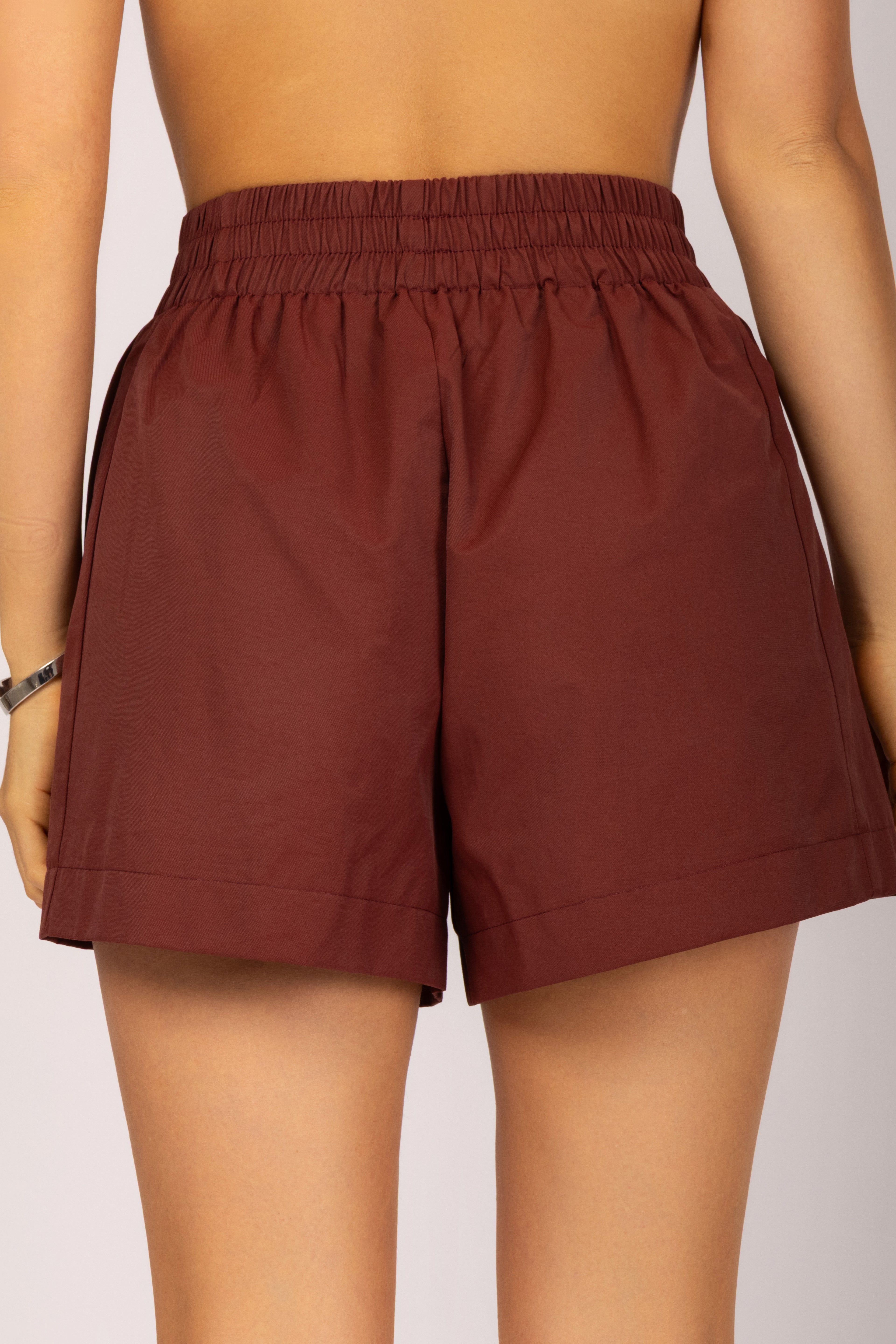 Shorts de cintura alta com elástico