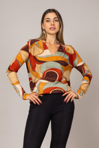 Blusa manga longa com estampa abstrata
