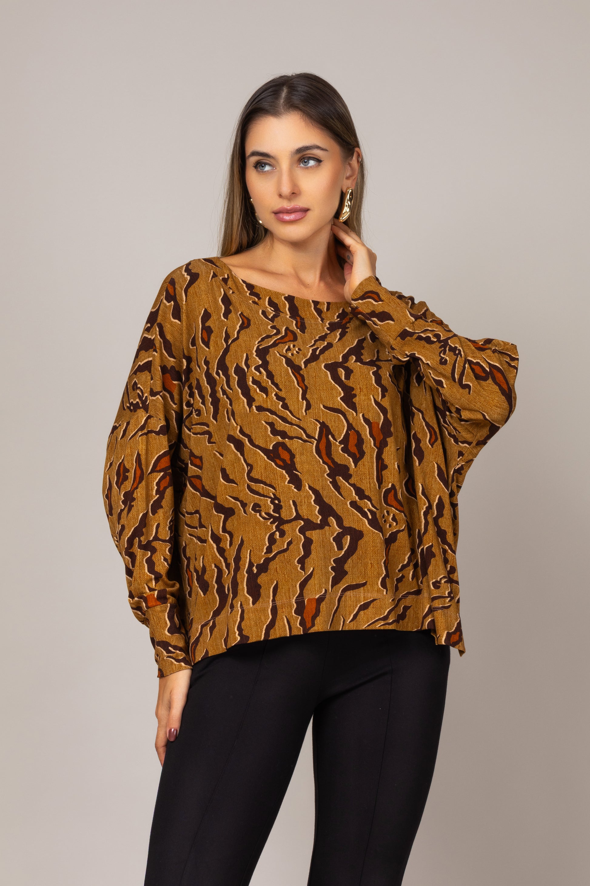 Blusa manga longa estampada